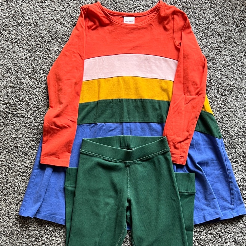 Hanna Andersson Dress with Green Leggings